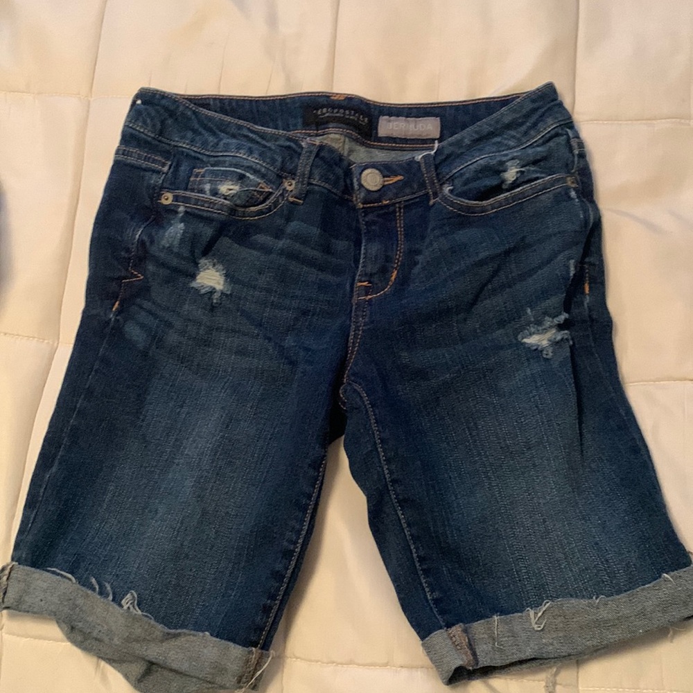 Bermuda shorts blue hood condition